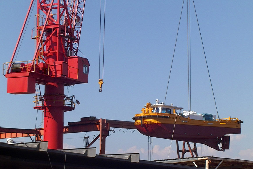 作業船建造および修理