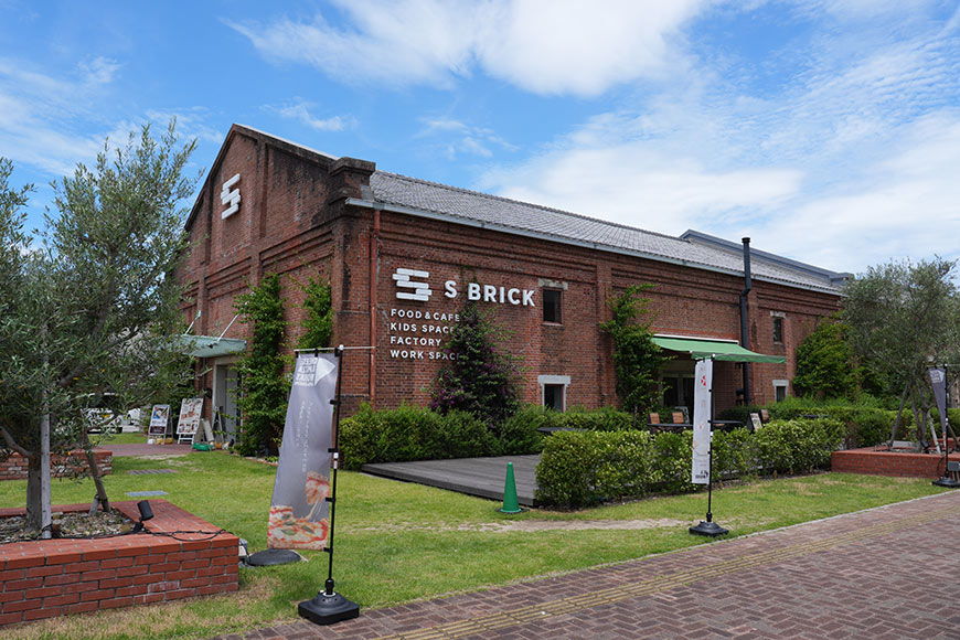 食の宝庫と古くて新しい店の宝庫